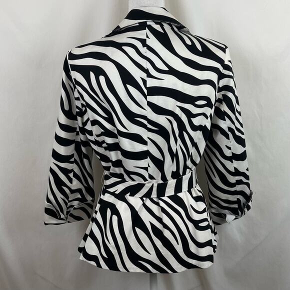 Sandro Black & White Animal Print Belted Short Trench Jacket NWOT Size M - Picture 5 of 12